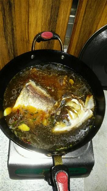 东北铁锅炖鱼的做法步骤4