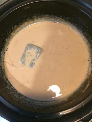 肉松沙拉奶酪吐司卷+焦糖香草奶茶的做法步骤8