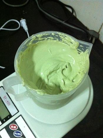 抹茶奶油卷的做法步骤8