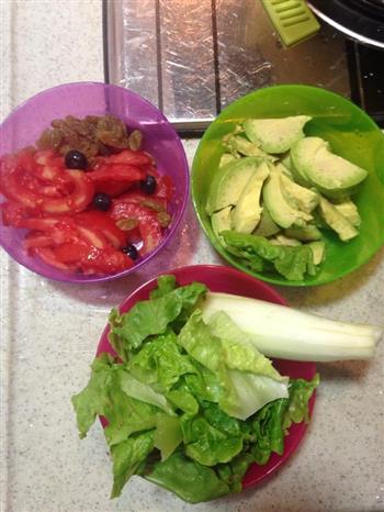 蔬菜沙拉 蔬菜水果沙拉凯撒沙拉 健康清爽无负担的美食的做法图解2