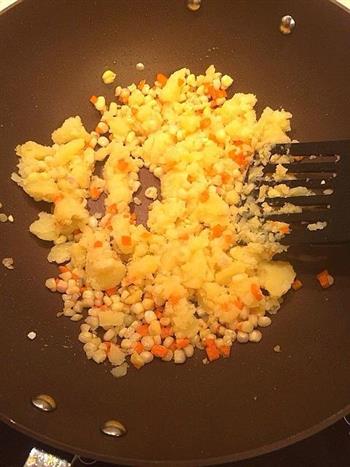 土豆泥沙拉ポテトサラダ的做法步骤4