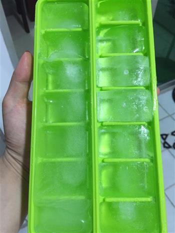 芒果牛奶刨冰的做法步骤2