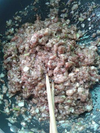 猪肉小茴香饺子的做法步骤3