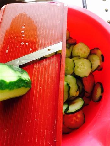 日式腌黄瓜的做法步骤2