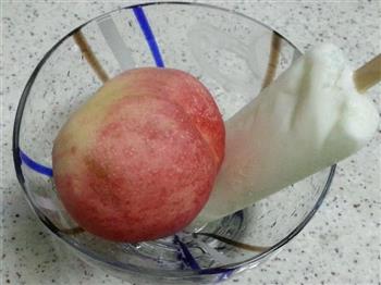 乐乐自家菜-酸奶冰镇桃的做法图解2