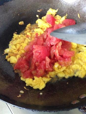 超级好吃的西红柿鸡蛋打卤面的做法图解8