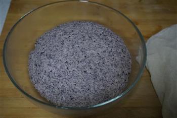 紫米馒头的做法步骤6