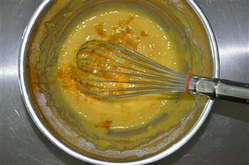 橙香味十足的香橙戚风蛋糕的做法步骤5