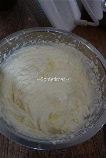 酸奶慕斯蛋糕的做法步骤3