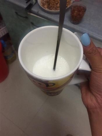 豆浆机版  花生牛奶   简单实用的做法步骤5