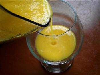 芒果柠檬玉米汁的做法图解7