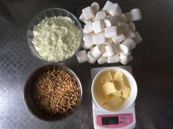 手工牛轧糖的做法步骤1