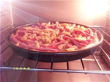 番茄鸡肉肠厚底披萨的做法图解18