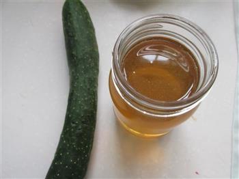 简单祛暑小菜-蜂蜜黄瓜的做法步骤3