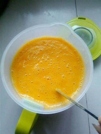 芒果牛奶布丁的做法步骤5