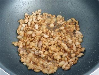 肉丁炒豇豆的做法步骤5