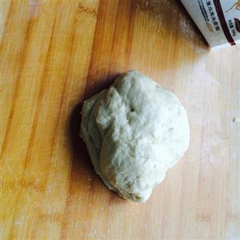 手揉面团的福音-薏米红豆面包的做法步骤1