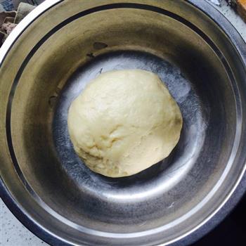 手揉面团的福音-薏米红豆面包的做法步骤3