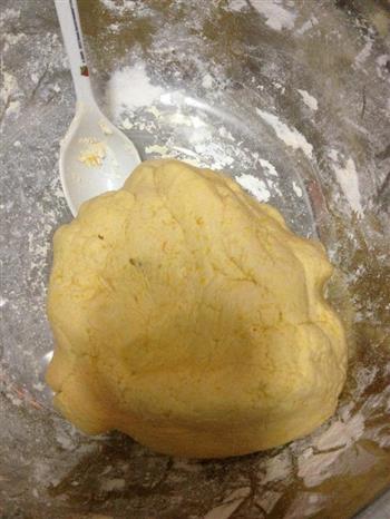 南瓜豆沙饼的做法步骤1