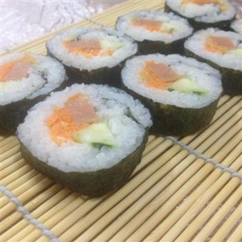 自制简易寿司卷便当 新手易上手 超简单食材的做法步骤16