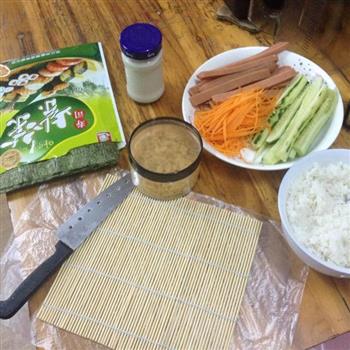 自制简易寿司卷便当 新手易上手 超简单食材的做法步骤4
