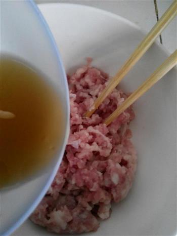 韭菜猪肉饺的做法步骤4