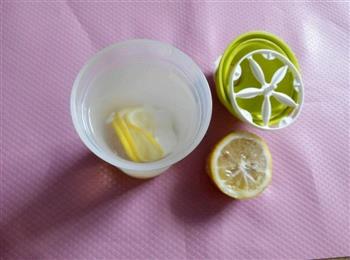 冰糖柠檬水的做法图解3