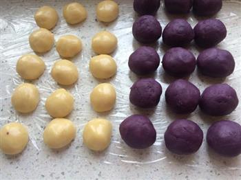 紫薯馅月饼的做法步骤6