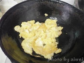 莴笋木耳炒鸡蛋的做法步骤5