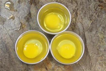 营养早餐烤鸡蛋的做法图解3