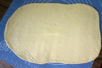 蜜豆炼奶手撕面包的做法步骤7