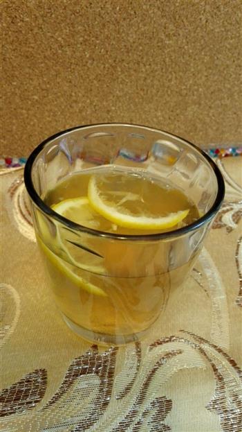 冰柠檬红茶的做法图解2