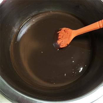 浓醇巧克力冰激凌的做法图解4