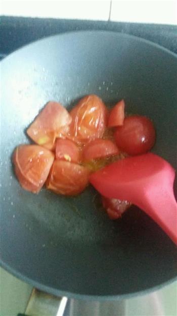 番茄鸡蛋面的做法步骤2