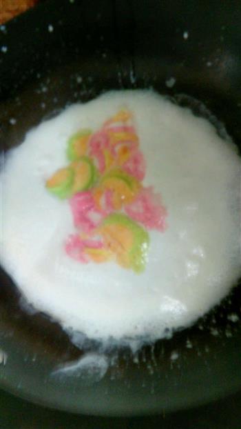 棉花糖牛奶冰激凌的做法步骤2