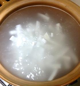 原汁原味-椰子排骨汤的做法图解5