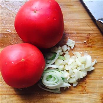 西红柿炖豆腐的做法步骤3