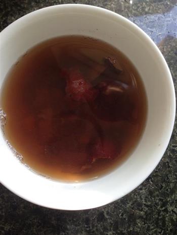 补血女人汤红豆红枣花生汤的做法步骤3
