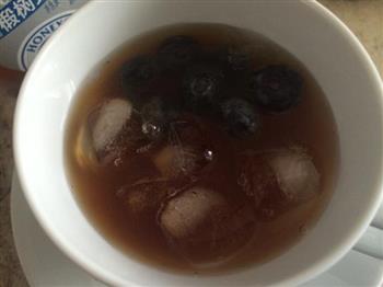 排毒养颜莓果茶的做法步骤4