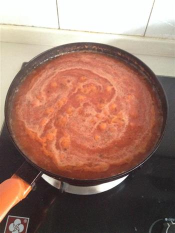 罗勒番茄海鲜意大利面的做法步骤2
