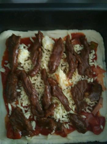 番茄牛肉披萨的做法步骤6