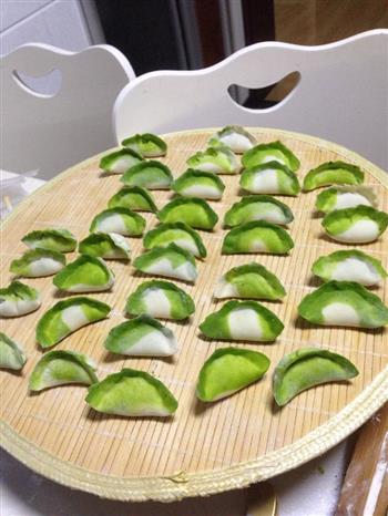 翡翠饺子的做法步骤5