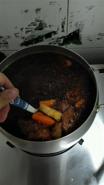 秘制红烧牛肉汤的做法步骤6