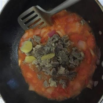 番茄牛肉蔬菜汤的做法步骤9