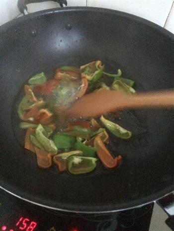 青椒肉片的做法步骤3