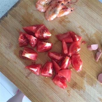 番茄海鲜面的做法图解2