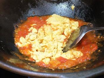 家常菜-西红柿炒鸡蛋的做法步骤3