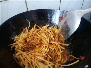 青椒土豆炒面鱼的做法步骤11