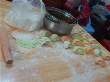 翡翠饺子的做法步骤3