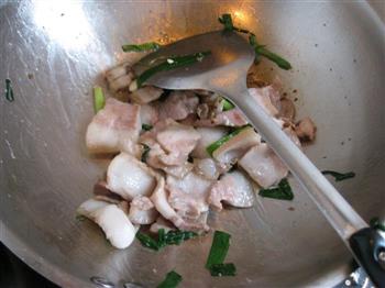 五花肉烧豆腐的做法步骤3